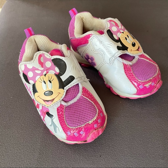 DisneyJunior Minnie Mouse Running Shoes Kids - Picture 6 of 11